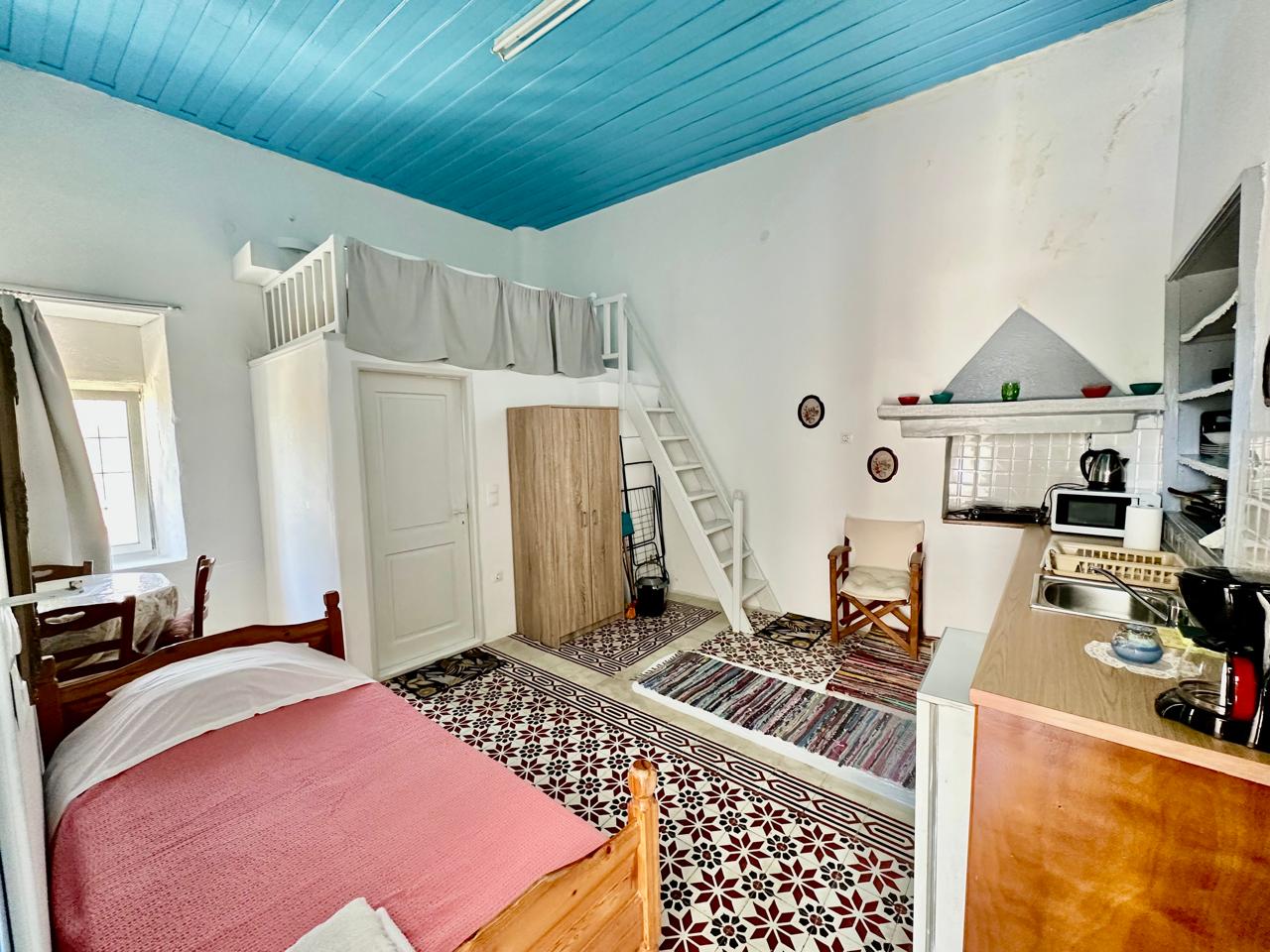 Studio 2 - Popi's Studios